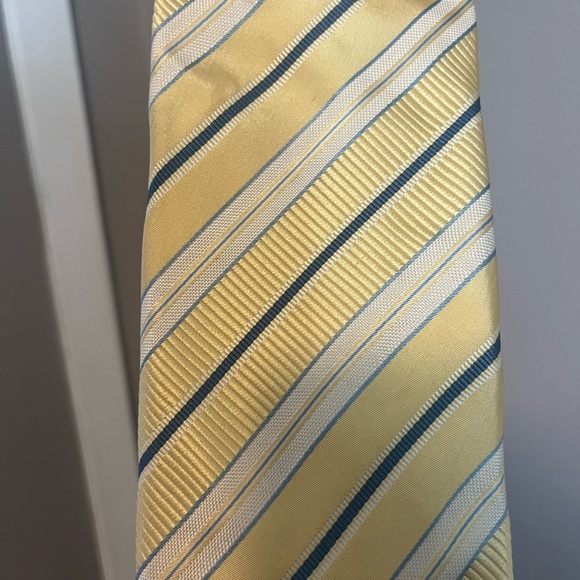 Canali silk tie made in Italy blue and yellow stripe summer spring colours luxe - Picture 5 of 6